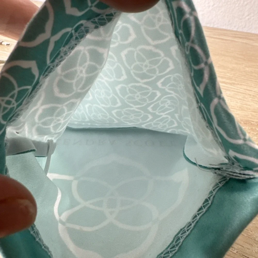 Kendra Scott Small Drawstring Dust‎ Bags Set Of 3 - 2 Gray & 1 Turquoise
